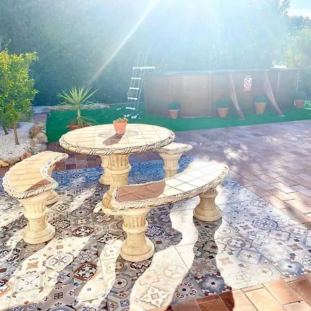 'coll De Rates' Beautiful 1-bed *